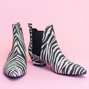 Zebra Chelsea Boot | size 41